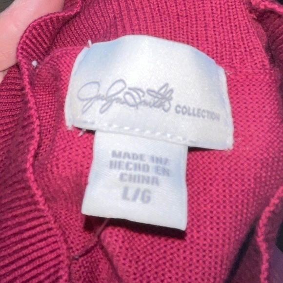 NWT-Jaclyn Smith burgundy short sleeve sweater - Picture 4 of 5